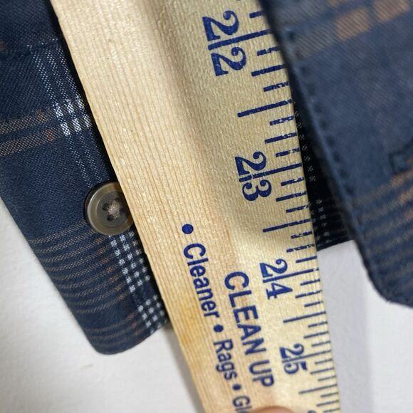 Haupt Men's Plaid Button Front Shirt Size Medium 39/40  15.5 - Picture 13 of 13